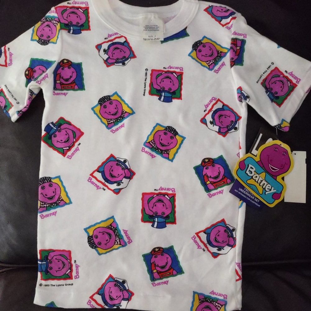 Vintage 1992 Barney pijama two piece kids Size 7